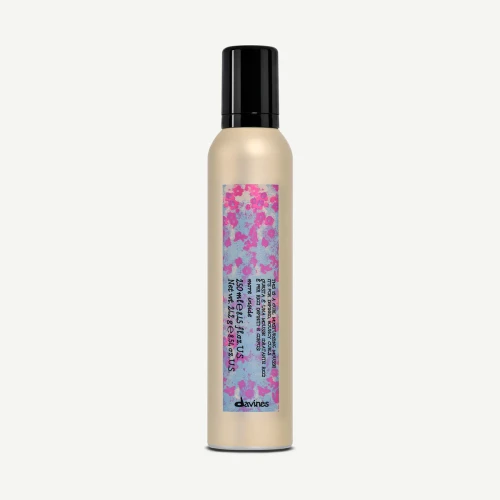 Davines-87052-this-is-a-curl-moisturizing-mousse-250ml-8004608247203-1_5000x.jpg-2.webp
