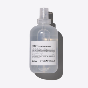 Davines LOVE/curl revitalizer -  Mgiełka odświeżająca fryzurę i nadająca elastyczność 250 ml
